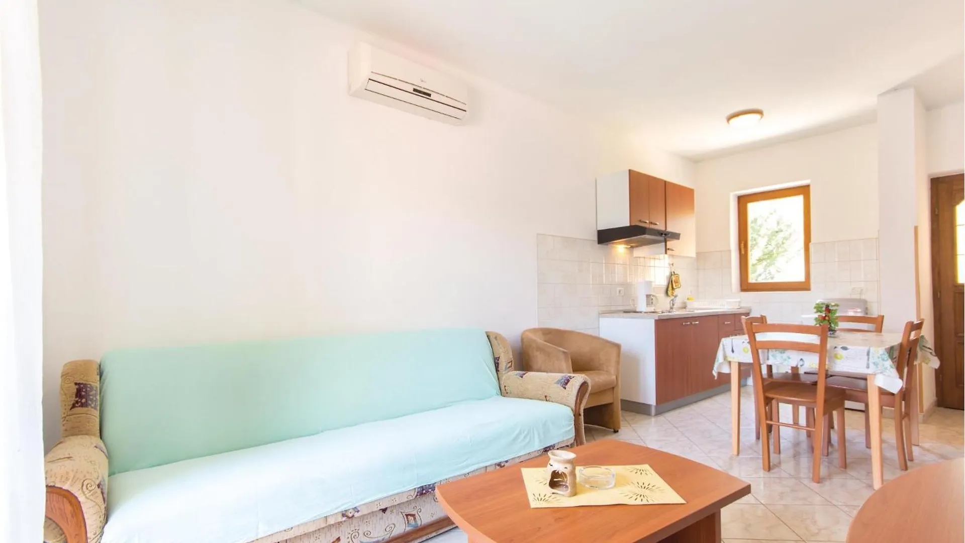 Stunning Home In Pula With Outdoor Swimming Pool
