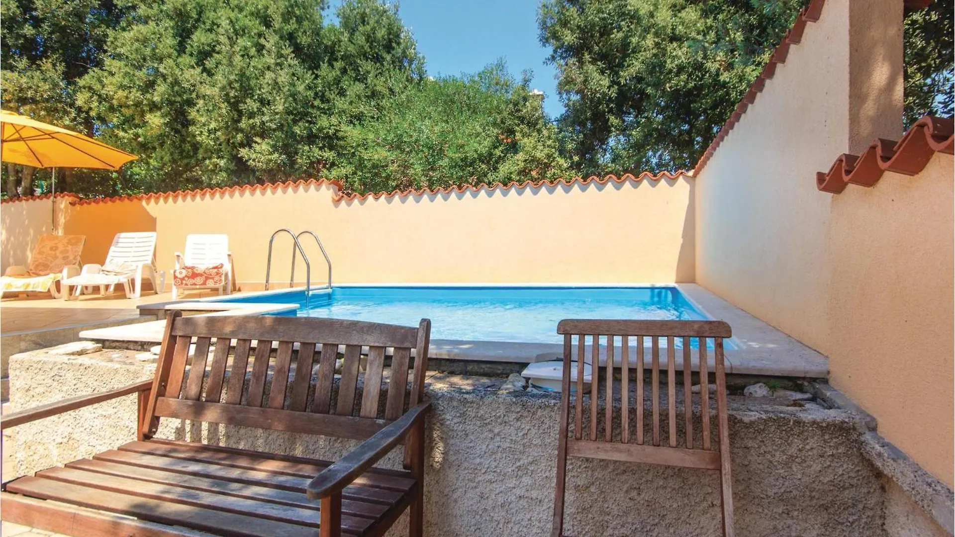 Stunning Home In Pula With Outdoor Swimming Pool